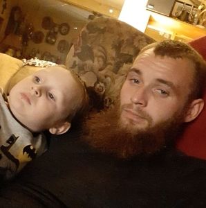 Meet your Posher, Cameron